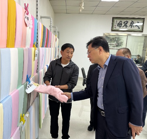 常山集團(tuán)黨委書記、董事長吳寧帶隊赴趙縣調(diào)研紡織企業(yè)